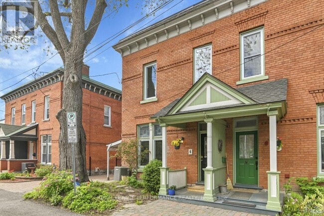 Building Photo - 4 Hartington Pl