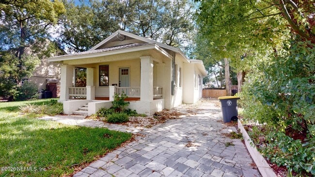 Foto del edificio - 1108 Landon Ave