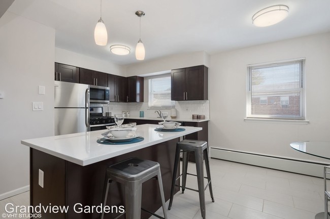Foto del edificio - 145 Grandview Ave