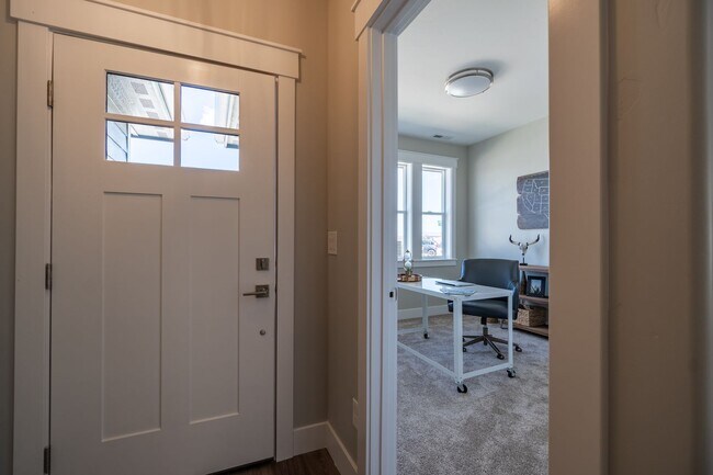 Foto del edificio - New home in Star Idaho's premier walking community!