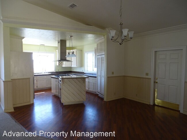 Foto del edificio - 4 br, 2.5 bath House - 26401 Rifle Ct