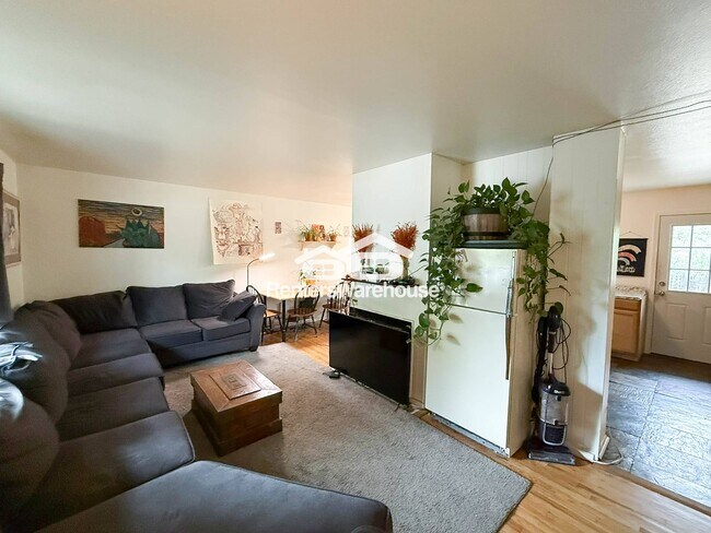 Foto del edificio - 4565 Moorhead Ave