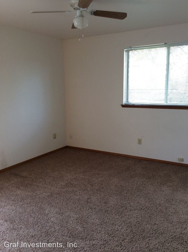 Building Photo - 3409 Vincenta Way