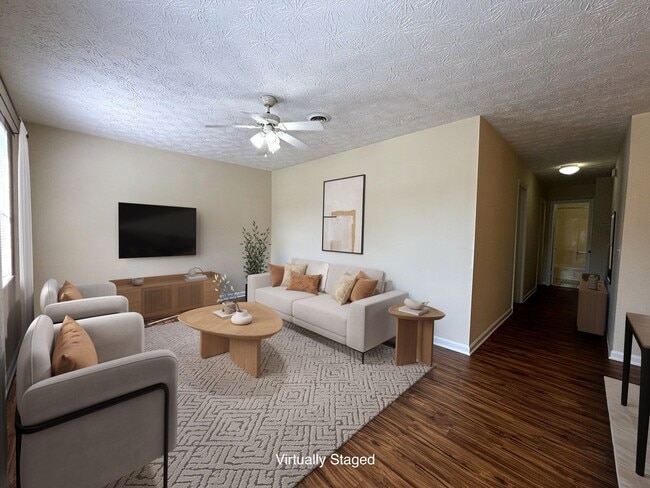 Building Photo - ST. ANDREWS CT - 101/103