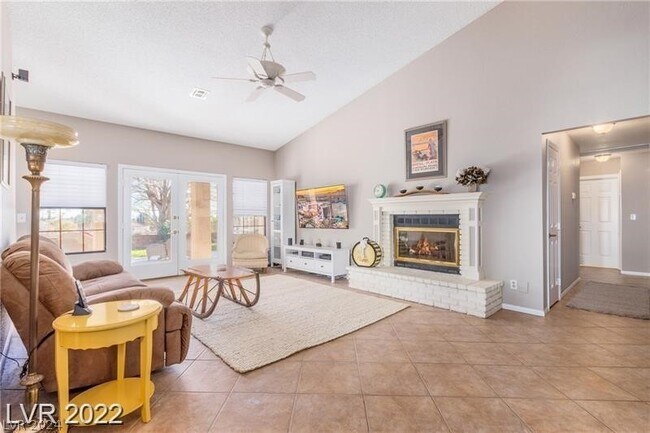 Foto del edificio - 5593 Edisto Cir