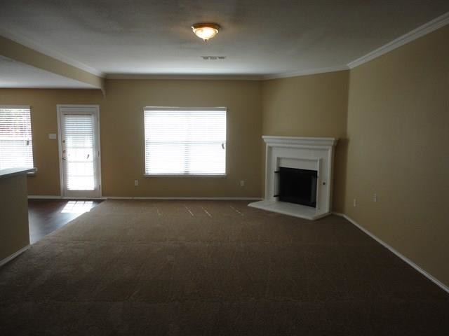 Building Photo - 604 Douglas Dr