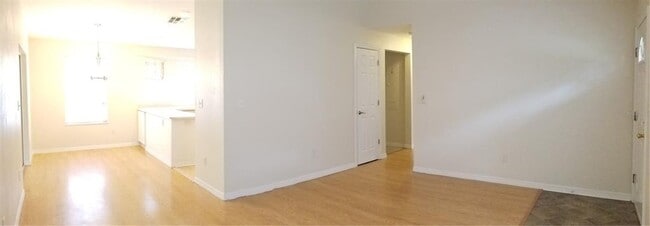 Foto del edificio - 1221 NW 35th Ave