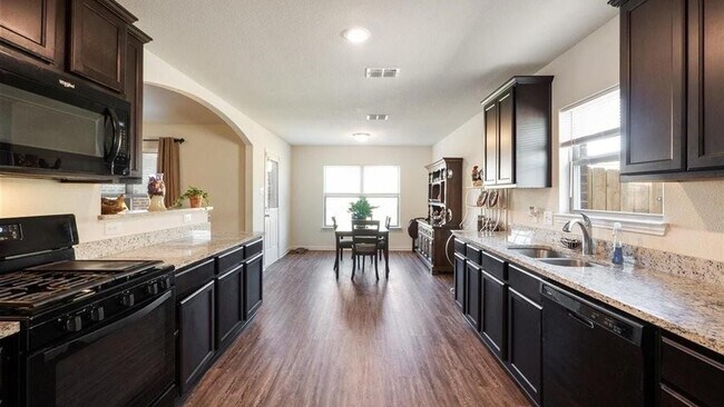 Foto del edificio - 4322 Cat Tail Wy