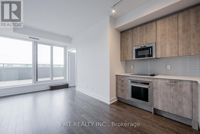 Photo du bâtiment - 181 Bedford Rd