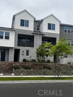 Building Photo - 51 Wheelbarrow Rd