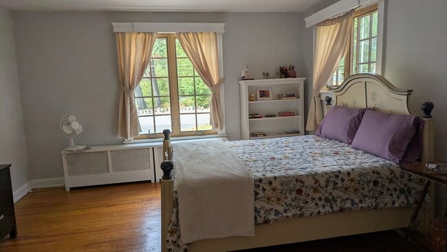 Foto del edificio - 78 Roe Ave