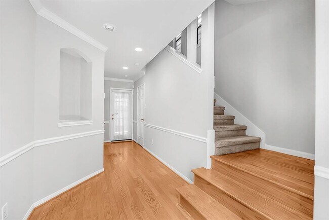 Foto del edificio - 5209 Blossom St