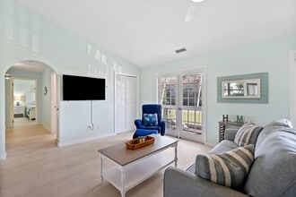 Building Photo - 670 Hernando St Building Photo - 670 Hernando St