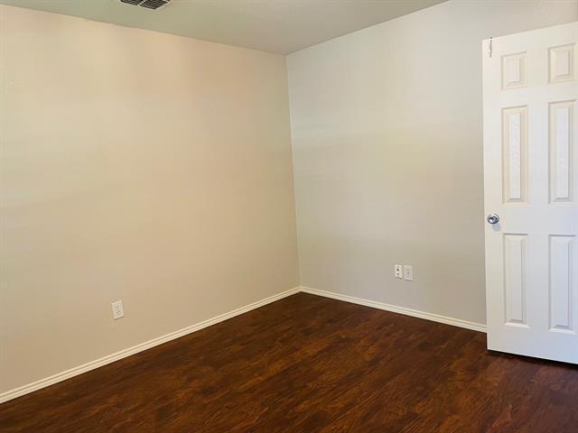 Building Photo - 5721 Mariposa Dr