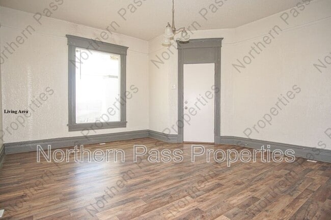 Foto del edificio - 2111 Portland Ave