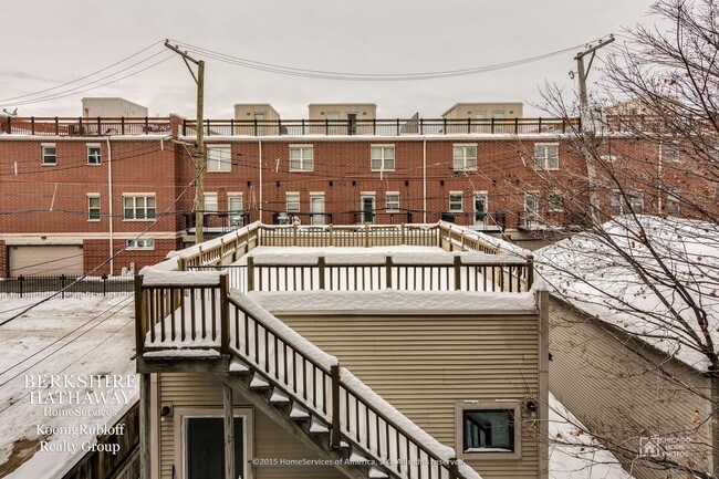 Foto del edificio - 1506 W Wilson Ave