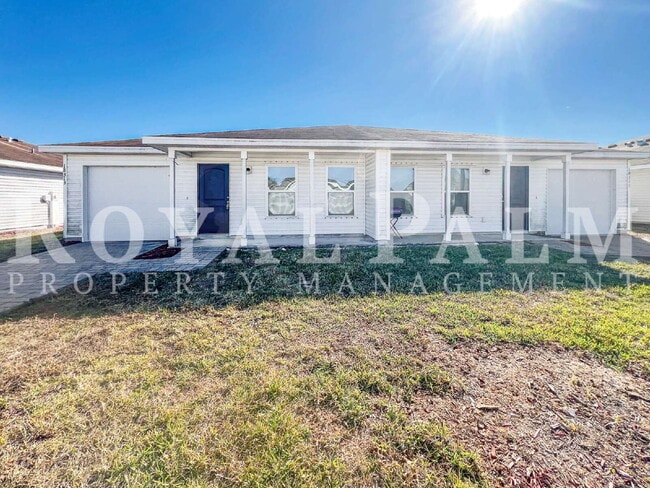 Building Photo - 3BR/2BA Duplex in Vistanna Villas | Garage + Resort Pool!