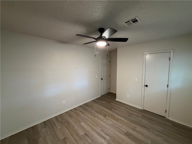 Building Photo - 4003 S Carol Pl