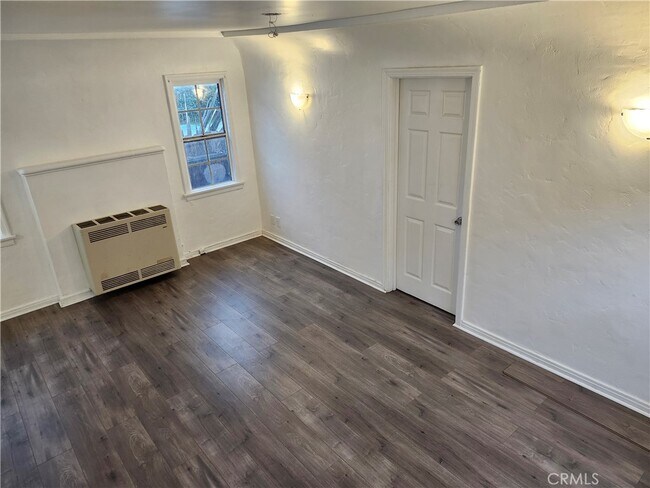 Foto del edificio - 5913 S Wilton Pl