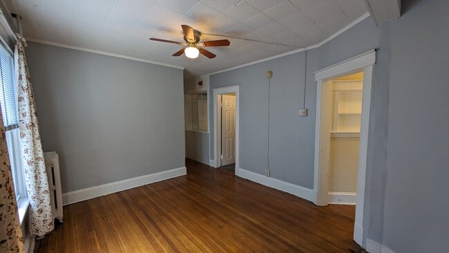 Building Photo - 36 S Main Ave