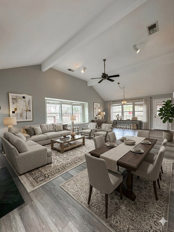 Building Photo - 6419 Chimney Nest