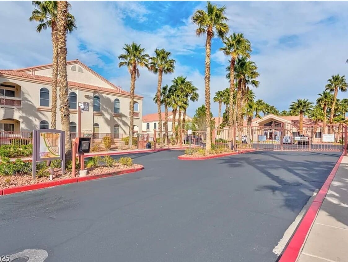 Primary Photo - Ground floor condo in Green Valley Ranch area