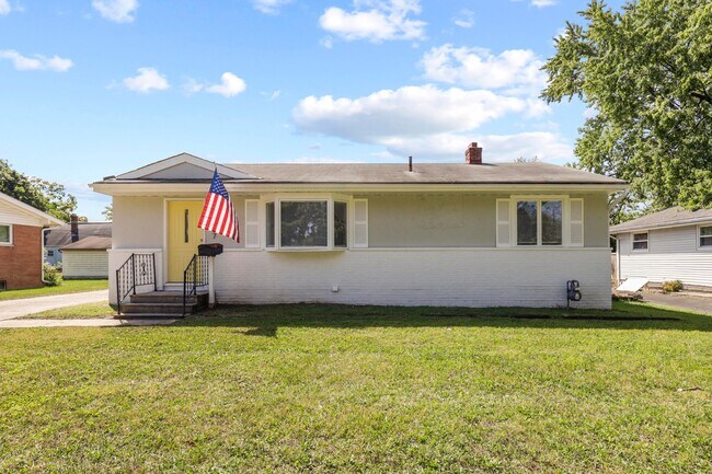 Building Photo - 1237 Shanley Dr