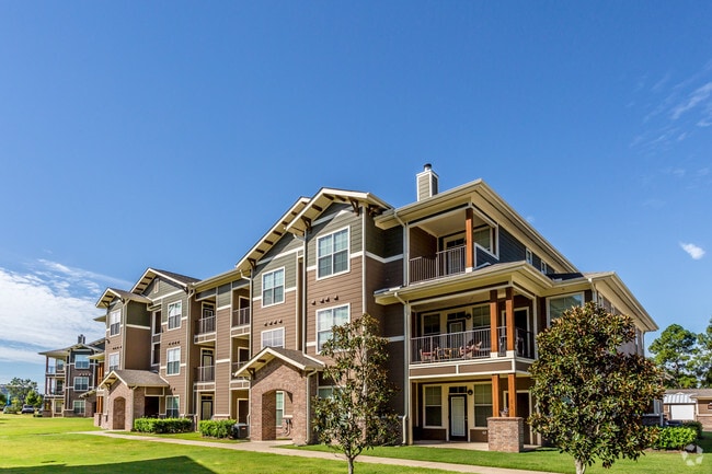 Building Photo - Riverside at Rockwater