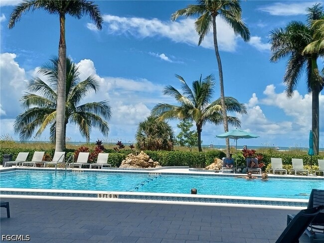 Foto del edificio - 140 Seaview Ct