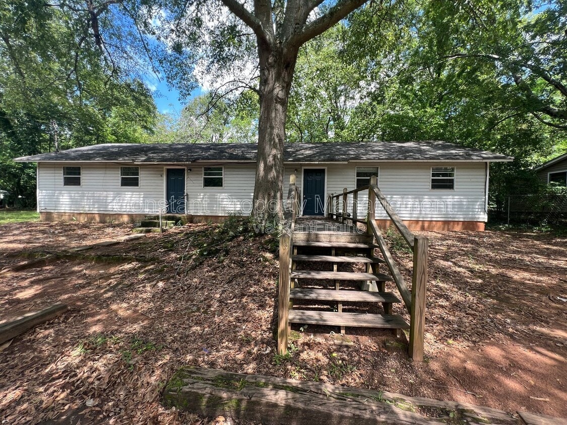 Foto principal - 712 English St