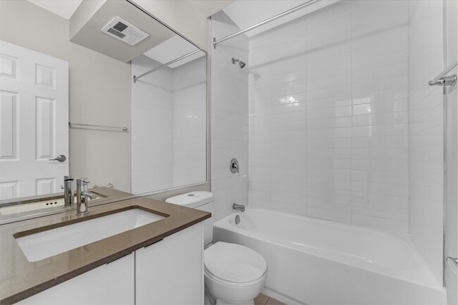 Photo du bâtiment - 145 York St