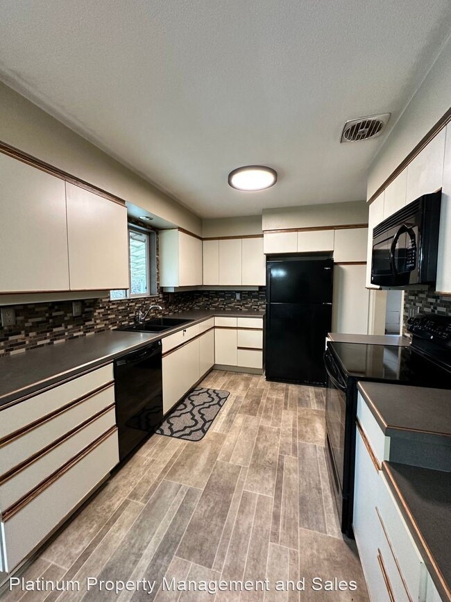 Building Photo - 3 br, 2 bath House - 1107 Wedgewood Avenue