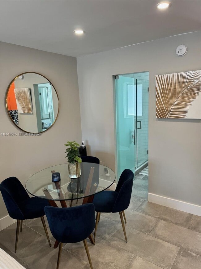 Foto del edificio - 4228 N Ocean Dr