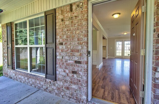 Foto del edificio - 771 Live Oak Church Rd