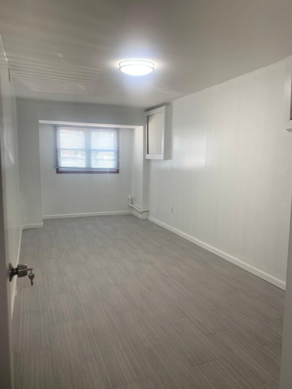Foto del edificio - 425 Torry Ave