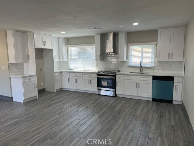 Foto del edificio - 15147 Monterey Ave