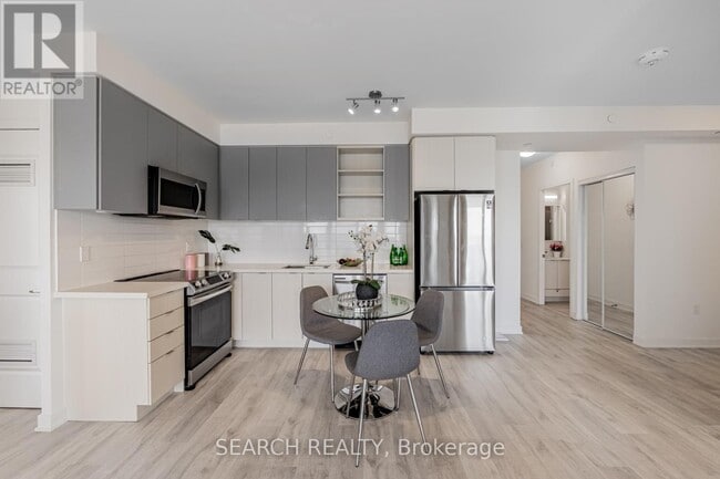 Building Photo - 4655 Metcalfe Ave