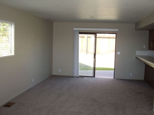 Building Photo - 416 Indio Dr