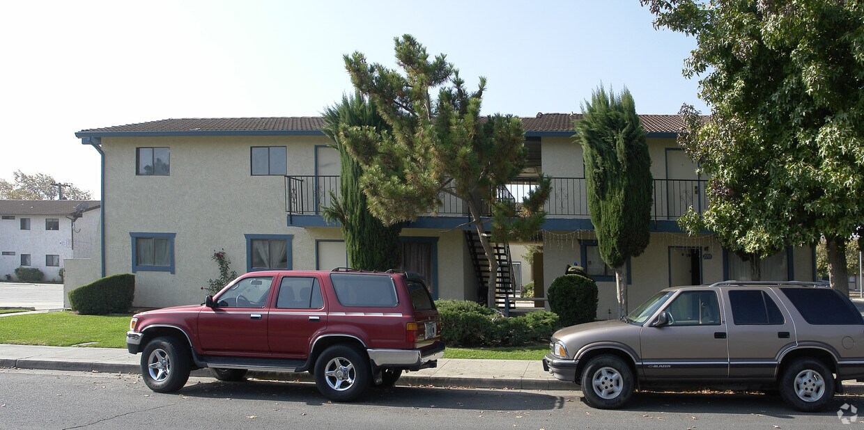 Building Photo - 2795-2791 Determine Dr