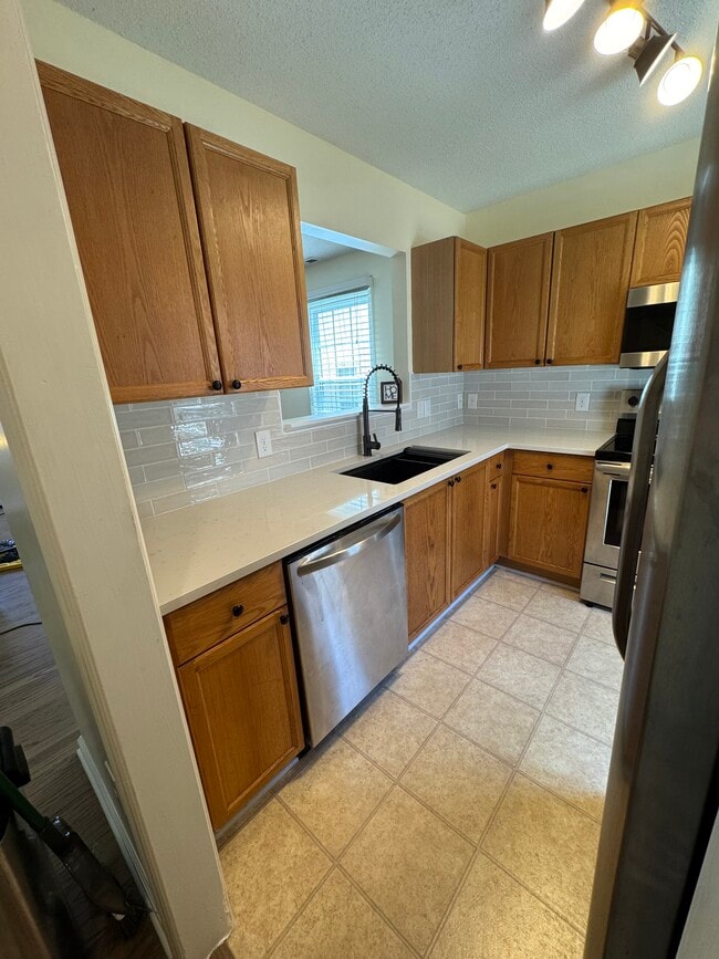 Building Photo - 2540 Blackwolf Run Ln