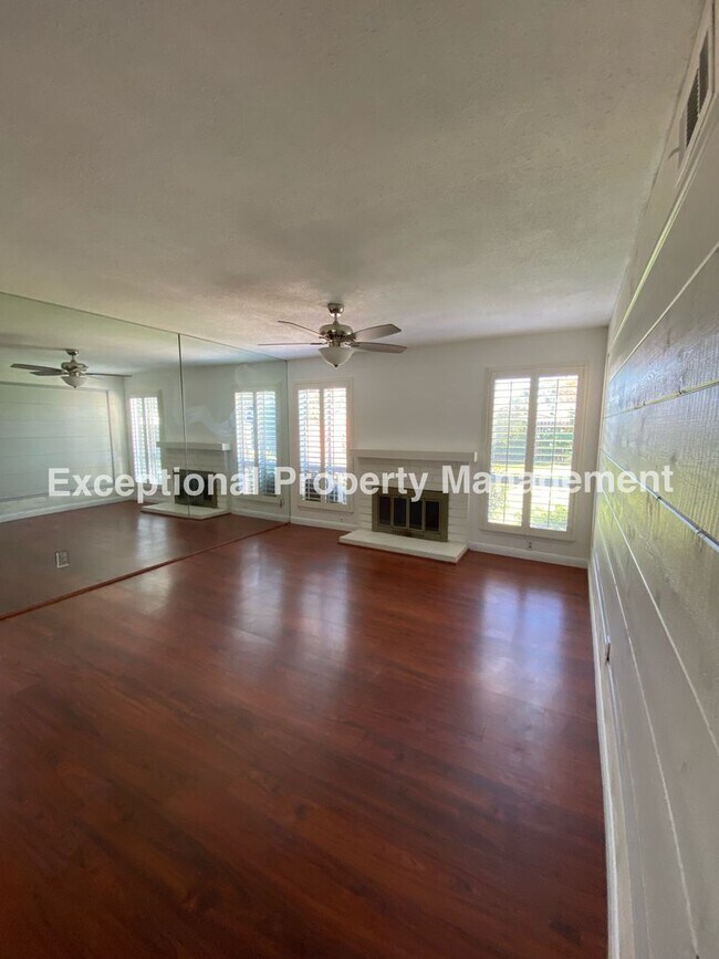 Foto del edificio - Ready to move in 4 bedroom 2 bath home