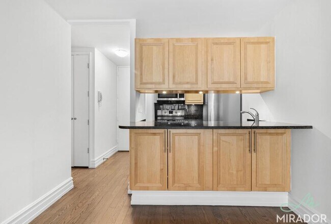 Foto del edificio - 0 bedroom in New York NY 10023