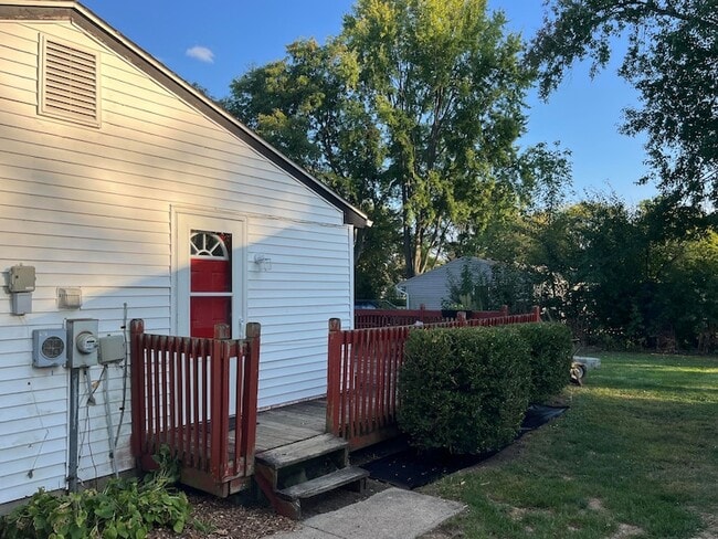 Photo - 7 Metroview Ct House