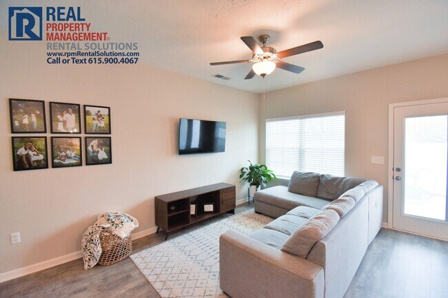 Foto del edificio - Beautiful 3 bedroom Mboro Townhome! Neighb...
