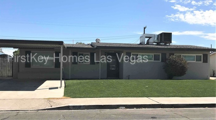 Primary Photo - 1008 Baker Ave
