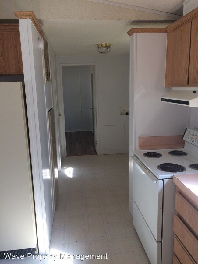 Foto del edificio - 2 br, 1 bath House - 138 B St