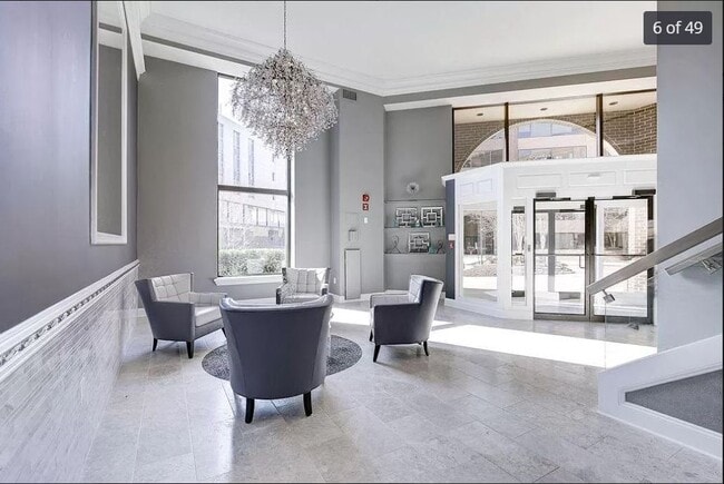 Foto del edificio - 2111 Wisconsin Ave NW