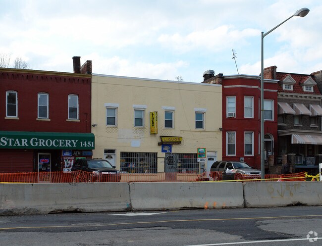 Building Photo - 1447 Maryland Ave NE