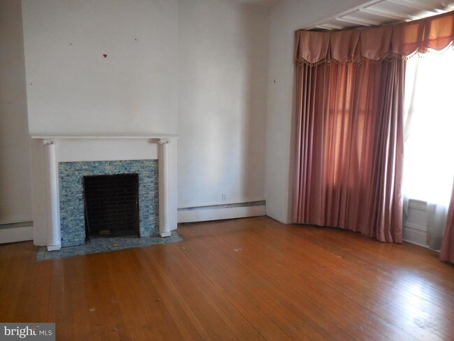 Building Photo - 25 N Franklin St