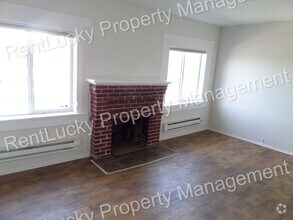 Building Photo - 6523 35th Ave SW